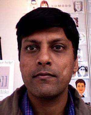 Praveen MisraPortrait.jpg